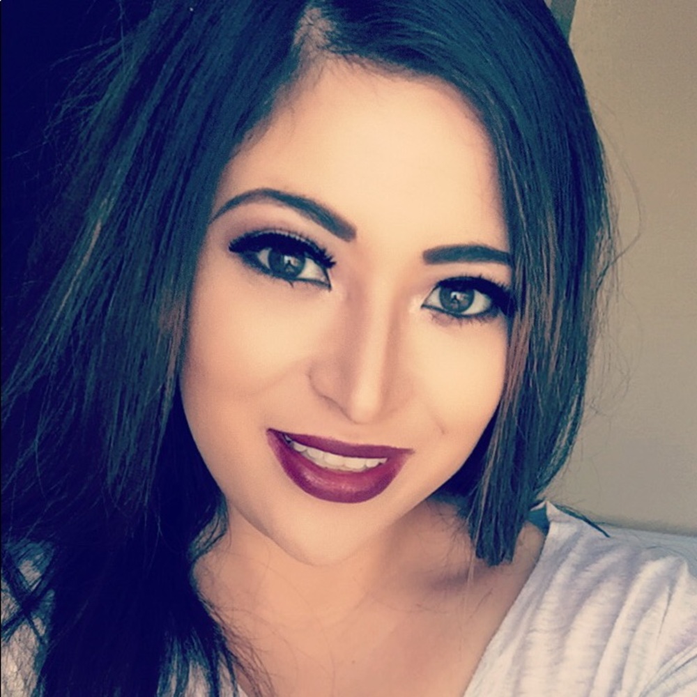 Meet your Posher, Paloma